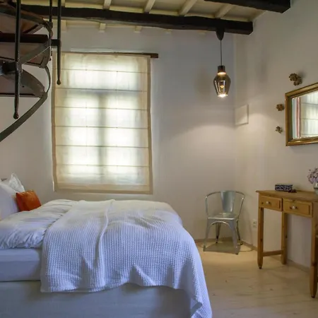 To Spiti * Chania (Crete)